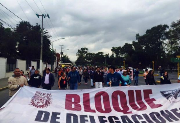 Trabajadores cierran seis escuelas del IPN