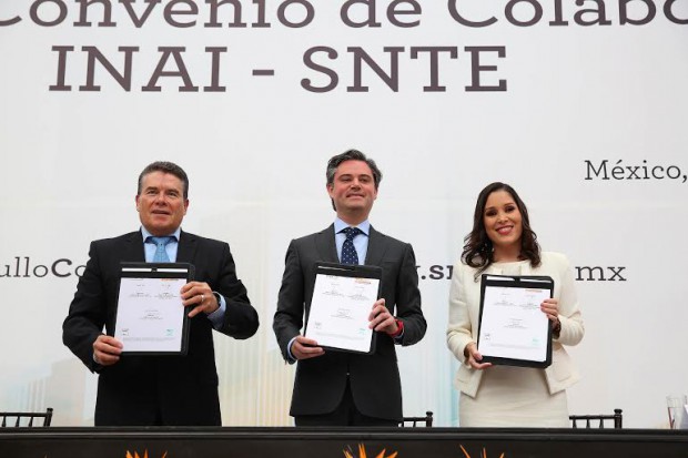 SNTE primer sindicato en firmar convenio de colaboración con INAI