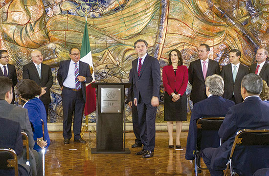 Cambios en SEP buscan nuevas rutas de diálogo político: R. Rodríguez