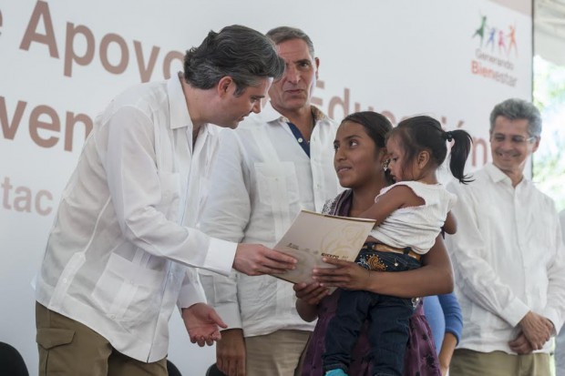 Los planes de estudio de las Normales no se impondrán: Nuño