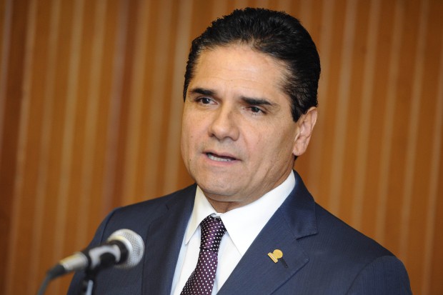 Diálogo con la CNTE no sustituyen a la ley: Silvano Aureoles