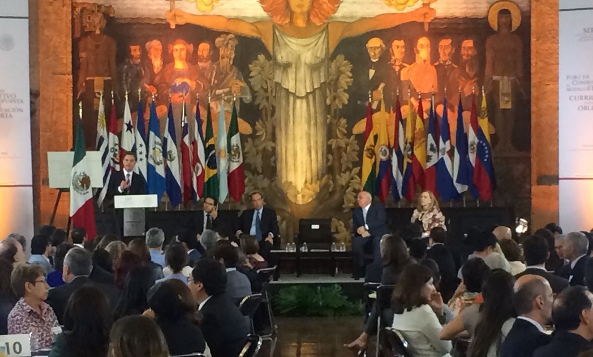 Estabilidad laboral de maestros, garantizada: Aurelio Nuño