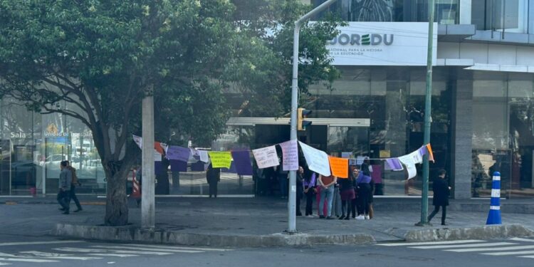 Salarios garantizados sólo hasta diciembre, advierte Mejoredu