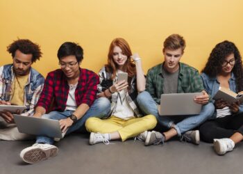 Insta la SEP a universidades a asumir el reto de la digitalización en la educación superior