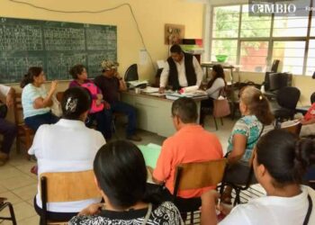 La difícil (pero no imposible) interacción de directivos, profesores, maestras, padres y madres de familia en la escuela