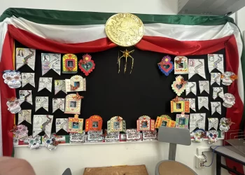 Arizona es el único estado de Estados Unidos que separa a los estudiantes bajo leyes de “solo inglés”; las evidencias muestran que no funciona