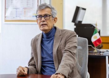 “En cientos de años la IA  no será capaz de autoprogramarse ni de tener conciencia”, dice investigador del IPN