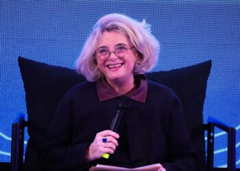 Inteligencia Artificial y derechos de autor: una batalla por la transparencia y la diversad cultural