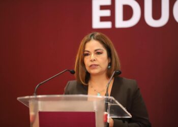 Las escuelas en el centro de la mejora educativa