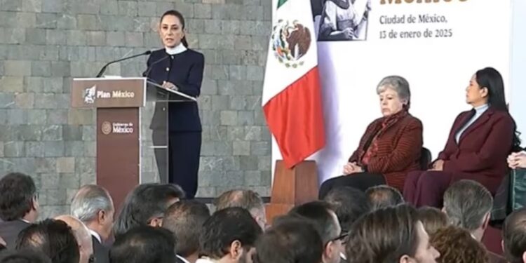 Gobierno federal ampliará espacios en bachillerato y unificará sistema educativo: Sheinbaum