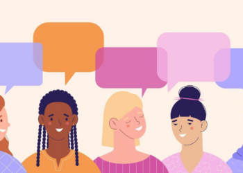 Mujeres participando activamente en la educación, destacando su contribución en un entorno profesional