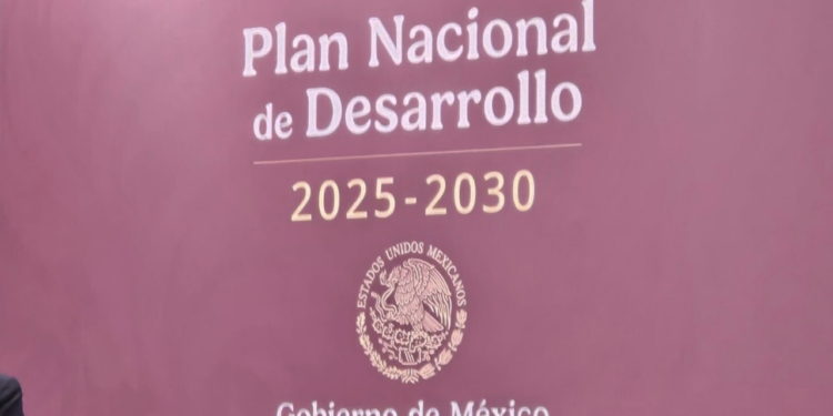 La planeación del Desarrollo Nacional o Estatal será Neoliberal