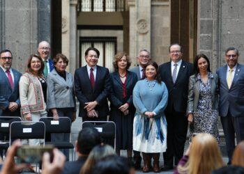 Nuevo modelo de acceso al bachillerato garantiza espacio sin examen, con excepción de UNAM e IPN