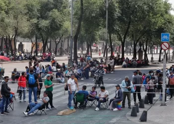 ¿Están con los profesores o con las Afore?