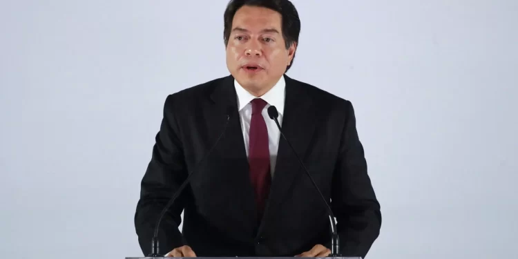 Mario Delgado hablando en la mañanera.