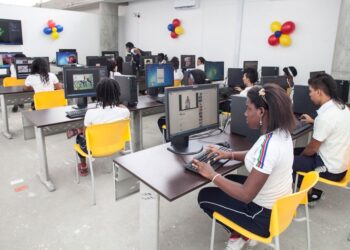 Acceso a la IA en las escuelas: ¿cómo se ve Venezuela?