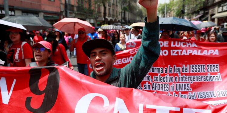 ¡Mentira, mentira, la misma porquería!