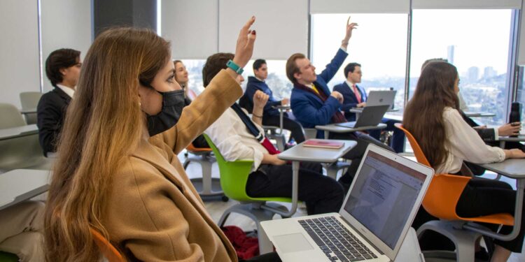 Las universidades de AL enfrentan fuertes desafíos estructurales para adaptarse a la IA.- Diálogo Interamericano