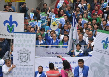 Hasta que la dignidad nos devuelva la vergüenza