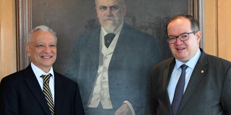 México se construye con ciencia, educación y trabajo colectivo, coinciden UNAM y Pemex