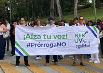 Estudiantes y académicos protestan contra prórroga del rector en la Universidad Veracruzana