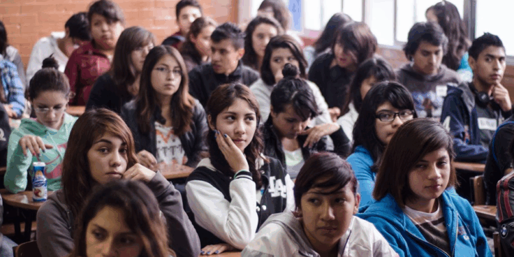 Educación Media Superior: del mito del mérito al ejercicio de un derecho