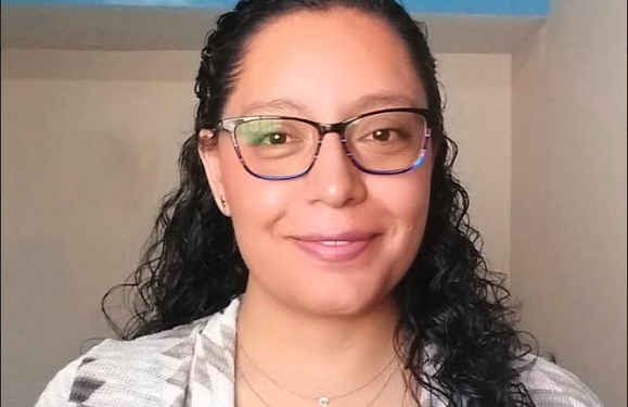 Mujeres en STEM: Desafiando barreras para el futuro