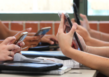 A mayor uso de IA, menor rendimiento académico: PISA 2025